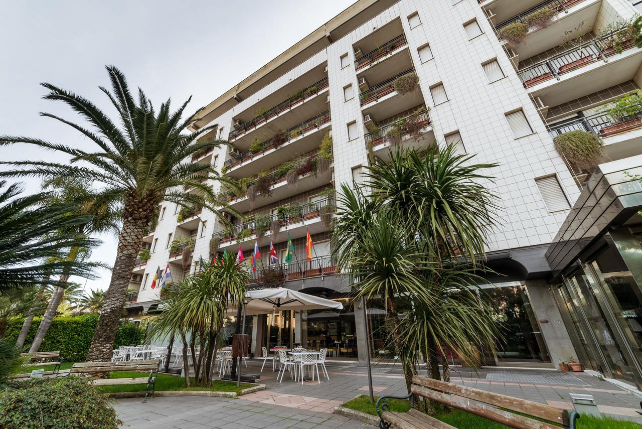 Rondo' Hotel Bari Exterior photo